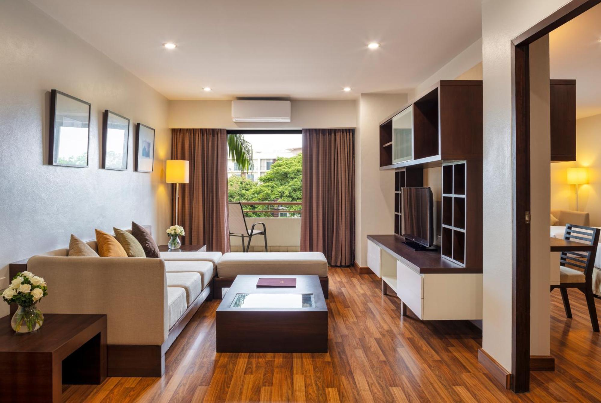 The Grand Napat Apartahotel Chiang Mai